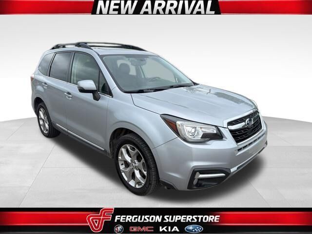 2018 SUBARU Forester