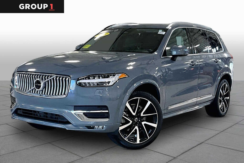 2023 VOLVO XC90