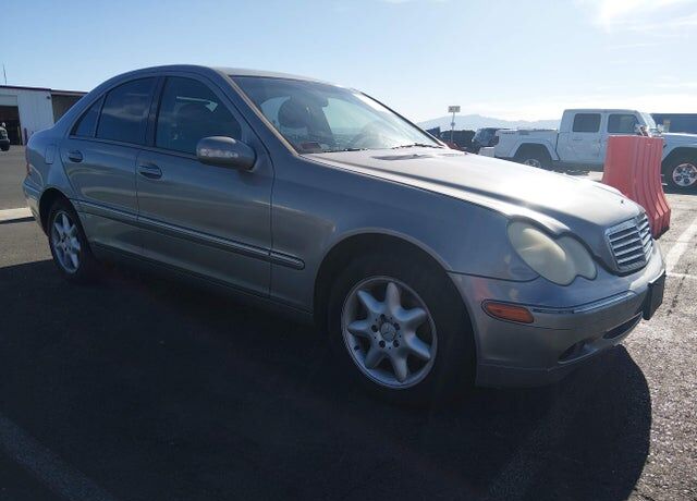 2003 MERCEDES-BENZ C-Class