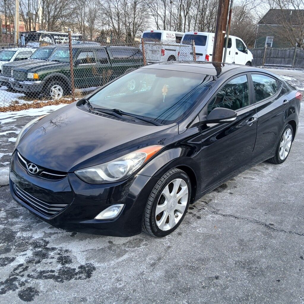 2011 HYUNDAI Elantra