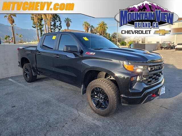 2024 CHEVROLET Silverado