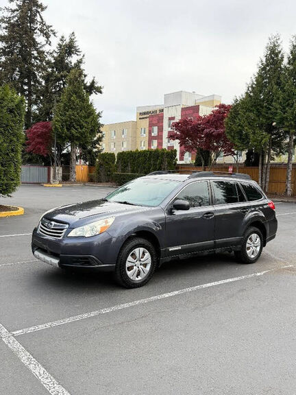 2011 SUBARU Outback