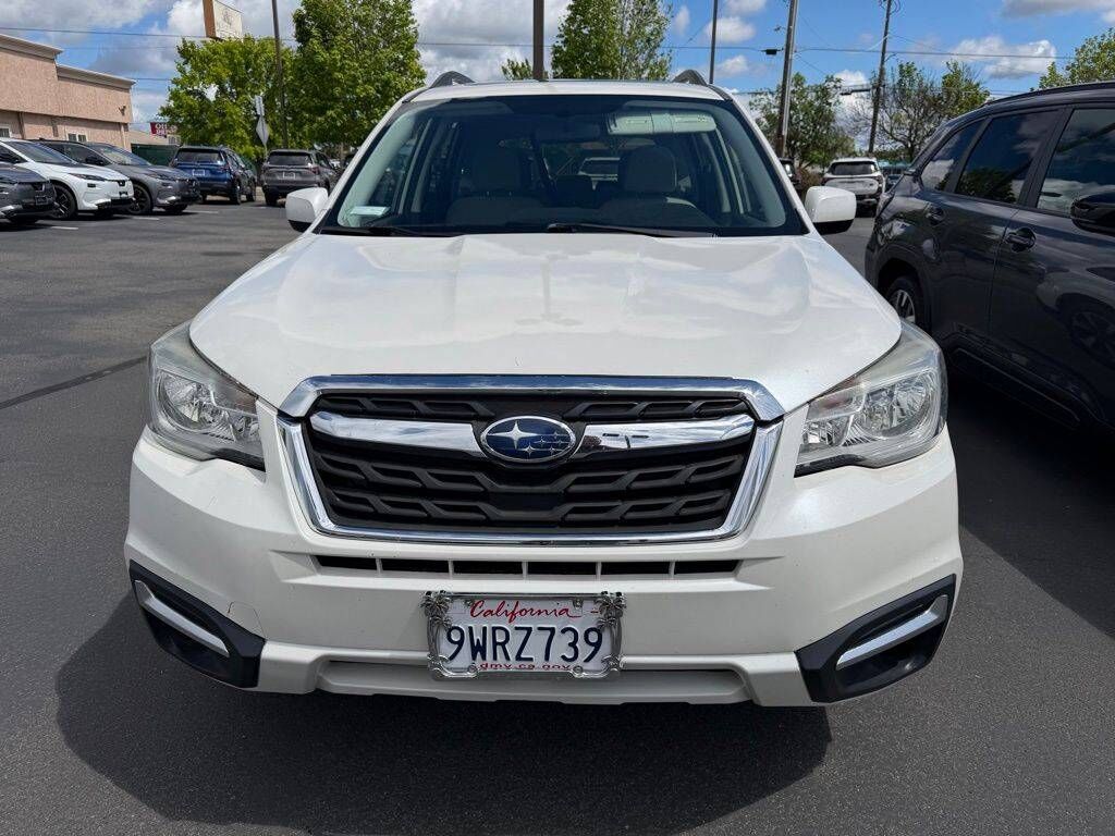 2018 SUBARU Forester