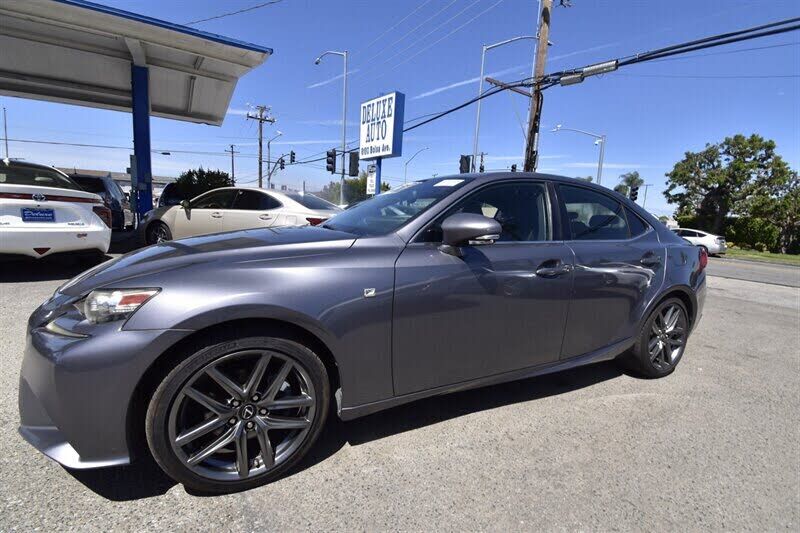 2015 LEXUS IS