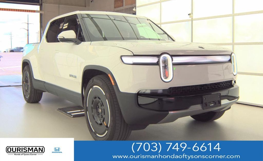 2025 RIVIAN R1T
