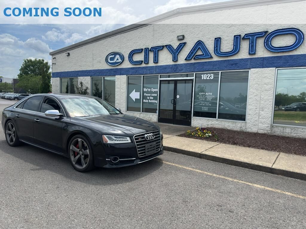 2015 AUDI S8