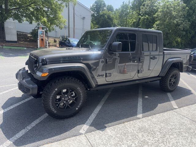 2025 JEEP Gladiator