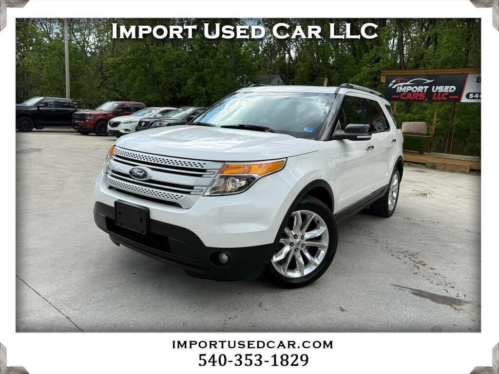 2014 FORD Explorer