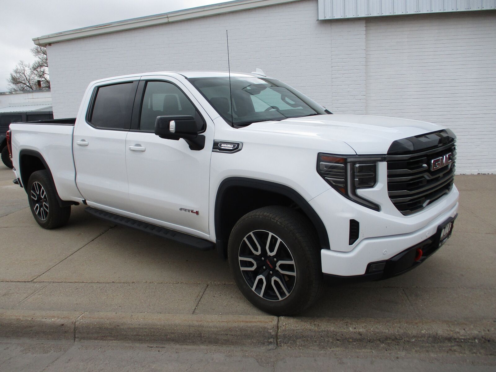 2025 GMC Sierra