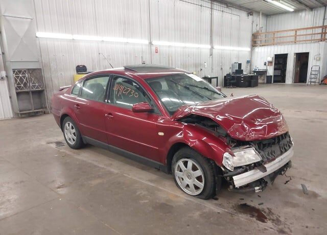 1999 VOLKSWAGEN Passat