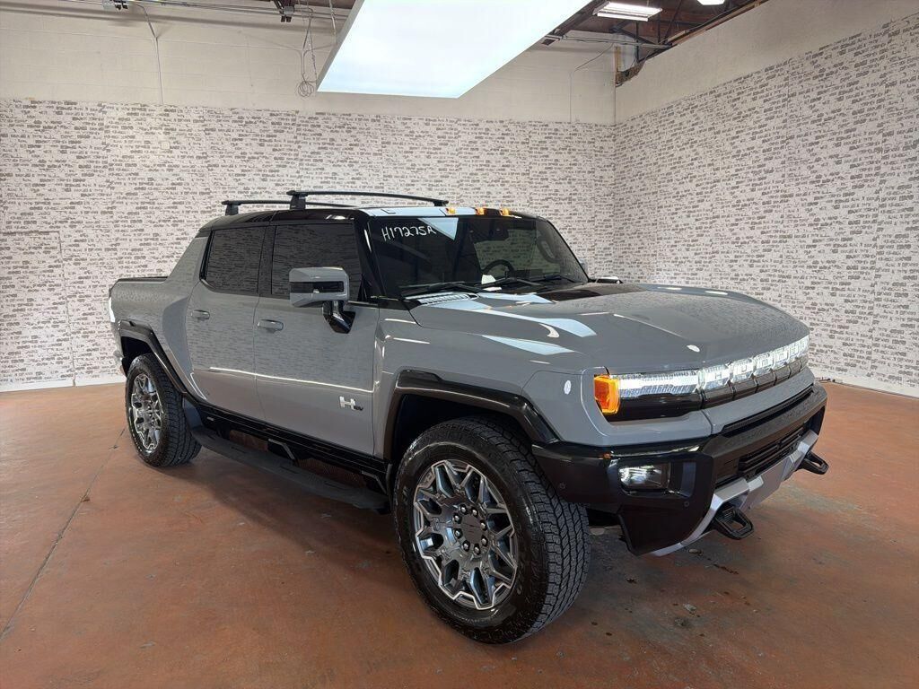 2024 GMC Hummer EV Pickup