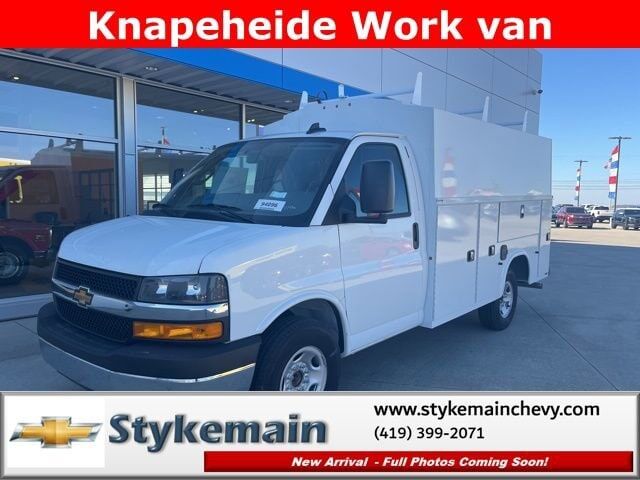 2025 CHEVROLET Express