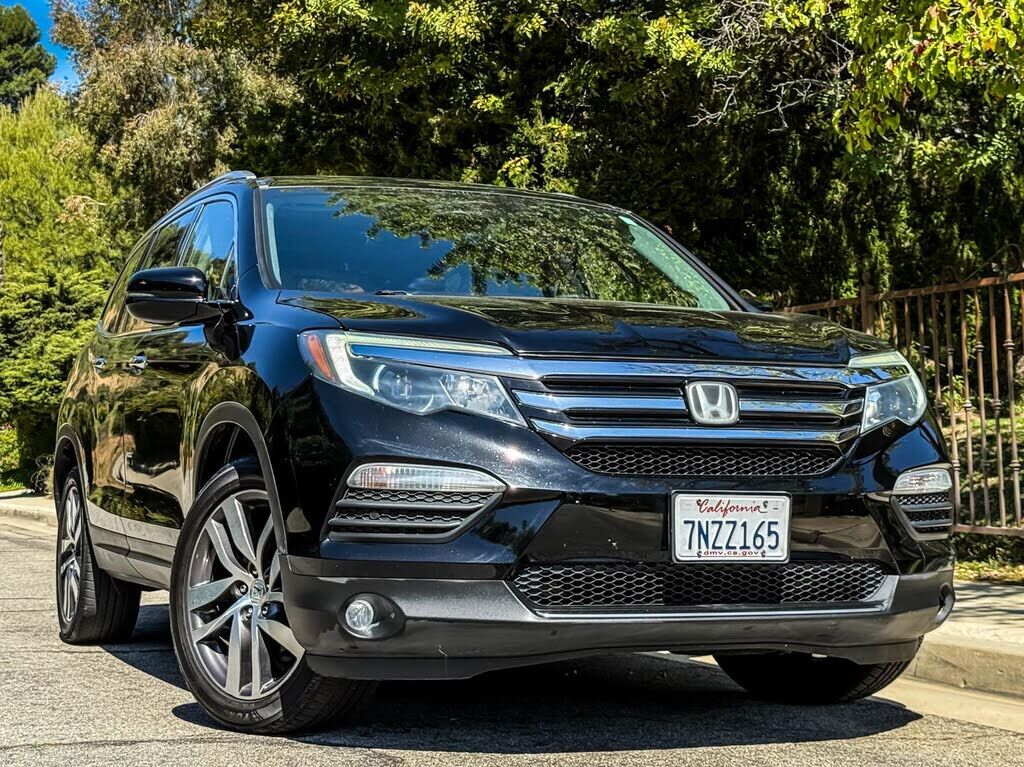 2016 HONDA Pilot