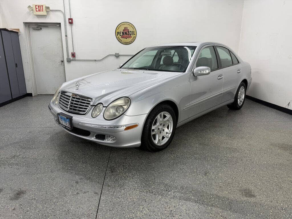 2005 MERCEDES-BENZ E-Class