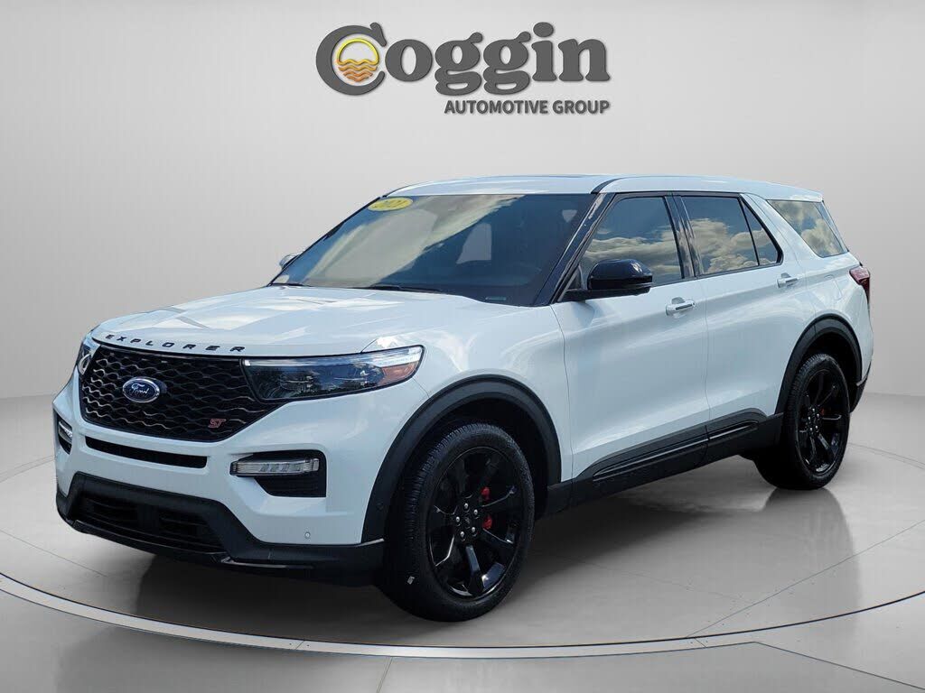 2021 FORD Explorer