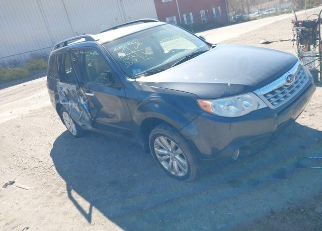 2011 SUBARU Forester