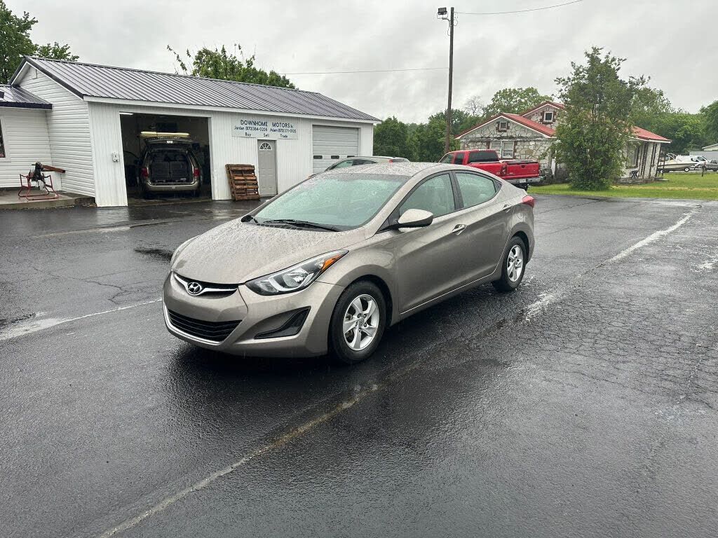 2015 HYUNDAI Elantra