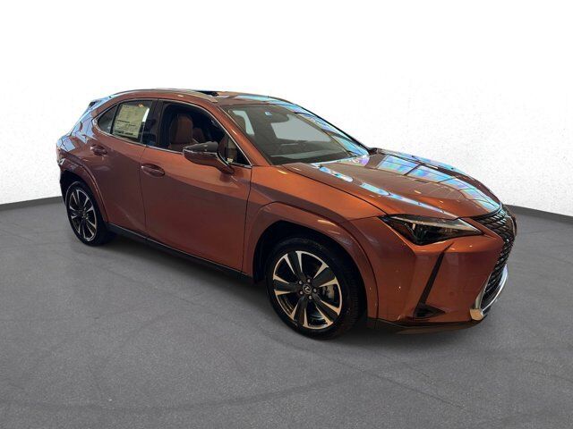 2026 LEXUS UX
