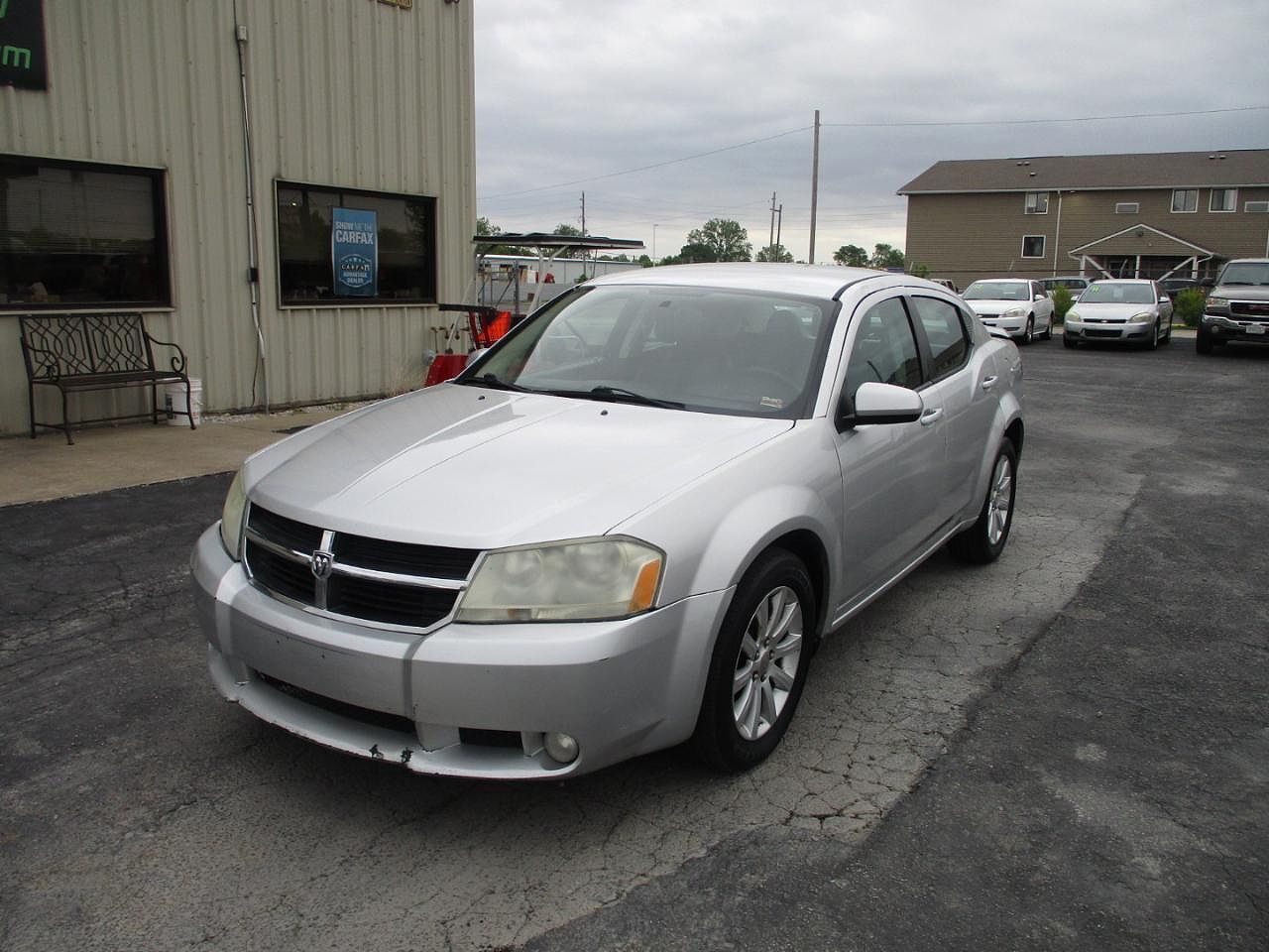2010 DODGE Avenger