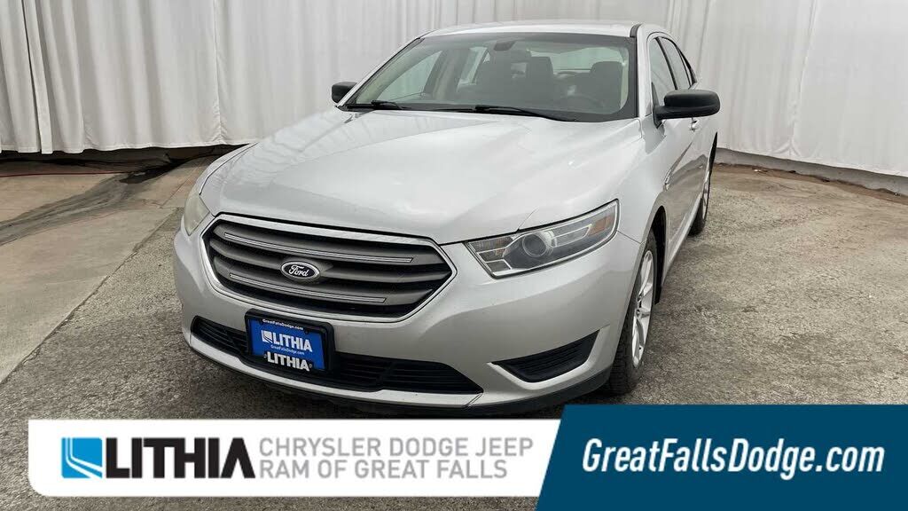 2013 FORD Taurus