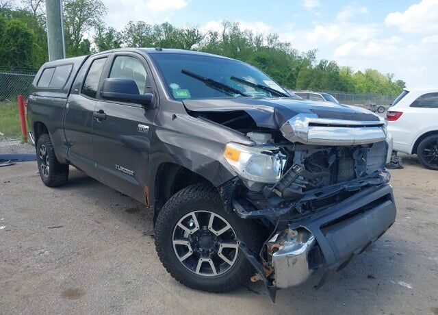 2015 TOYOTA Tundra