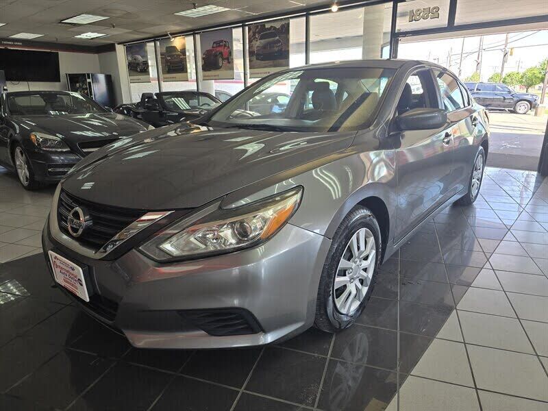2016 NISSAN Altima
