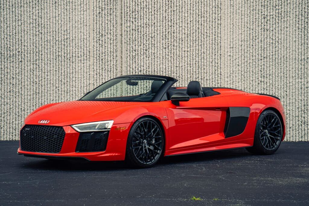 2018 AUDI R8