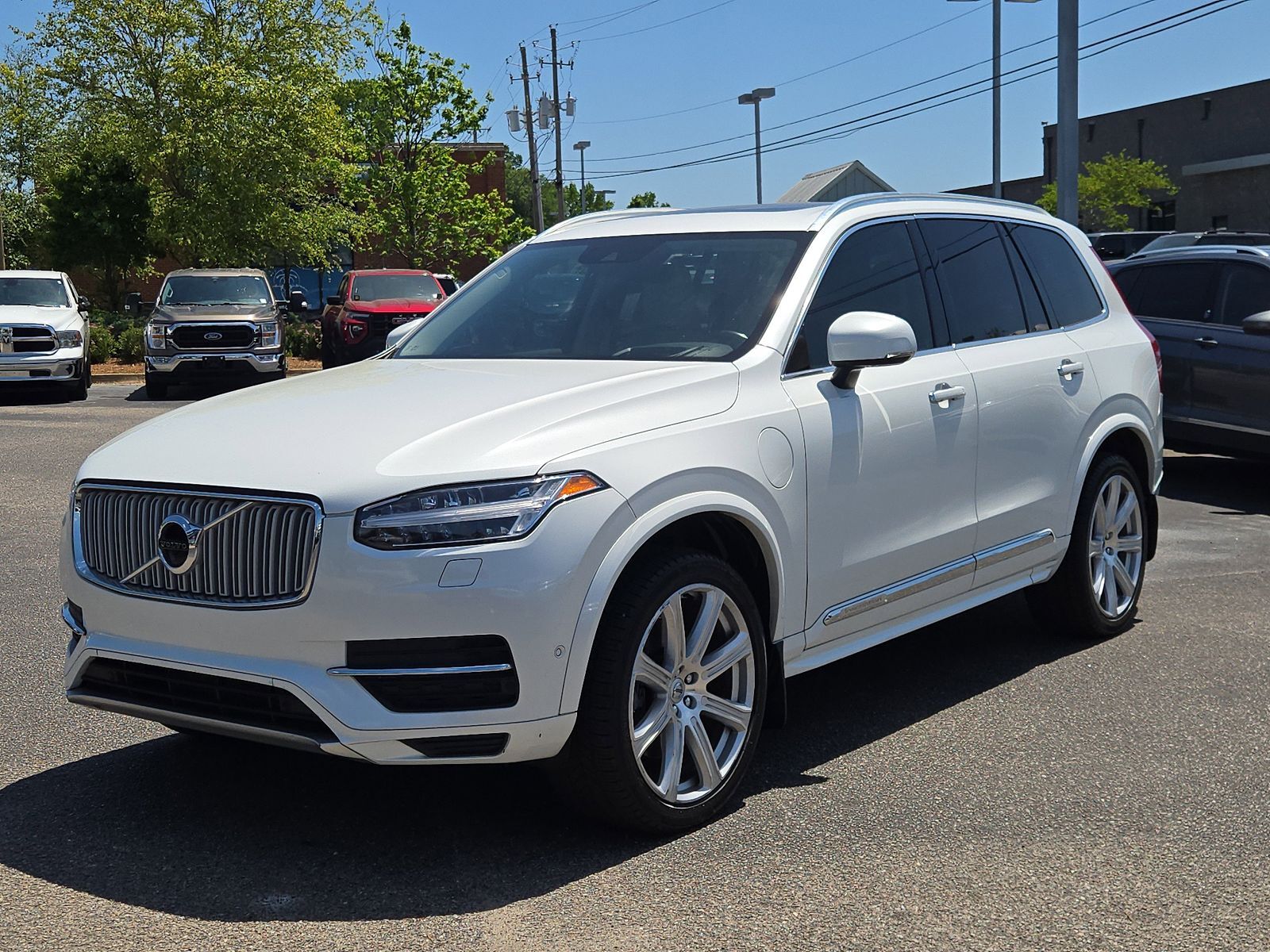 2019 VOLVO XC90