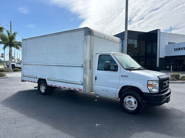 2019 FORD E-350