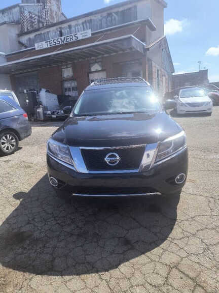 2015 NISSAN Pathfinder