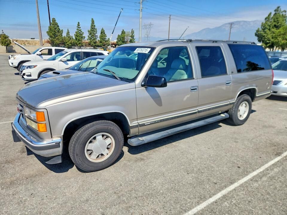1999 GMC Suburban