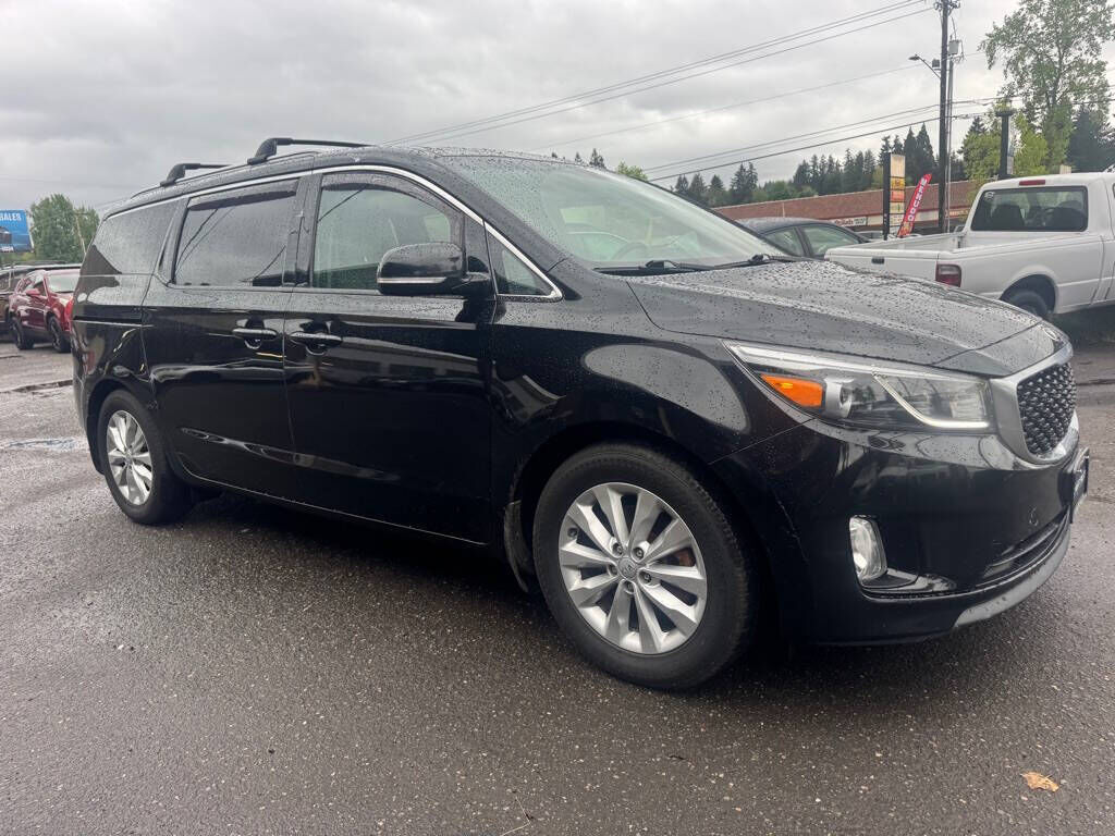 2016 KIA Sedona