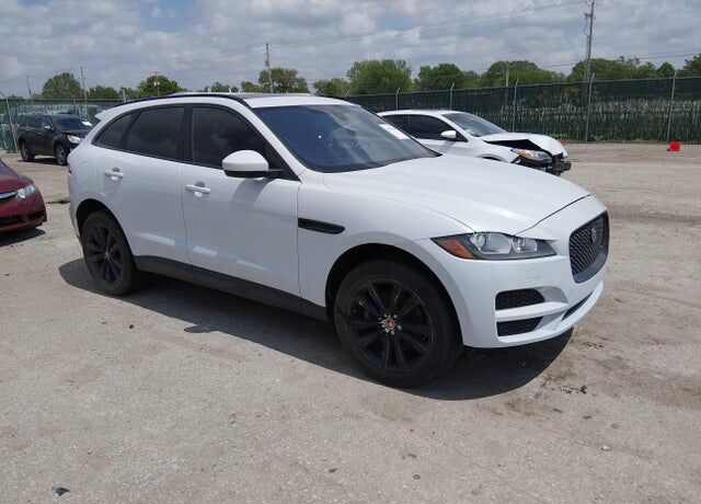 2017 JAGUAR F-Pace