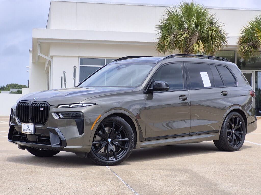 2025 BMW X7