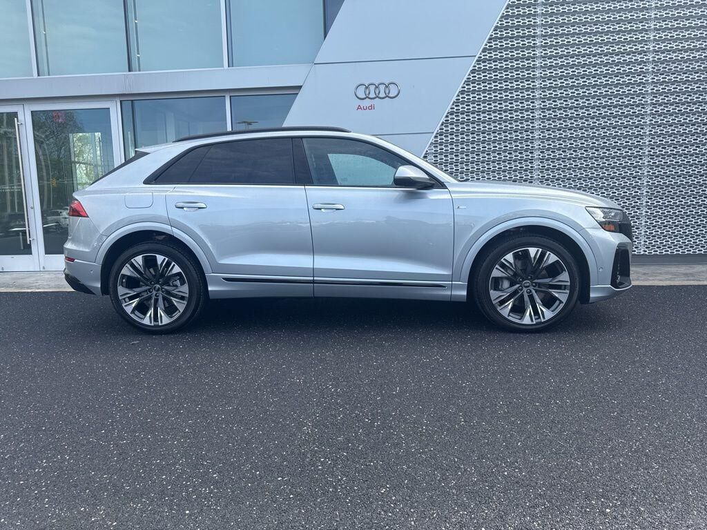 2026 Audi Q8