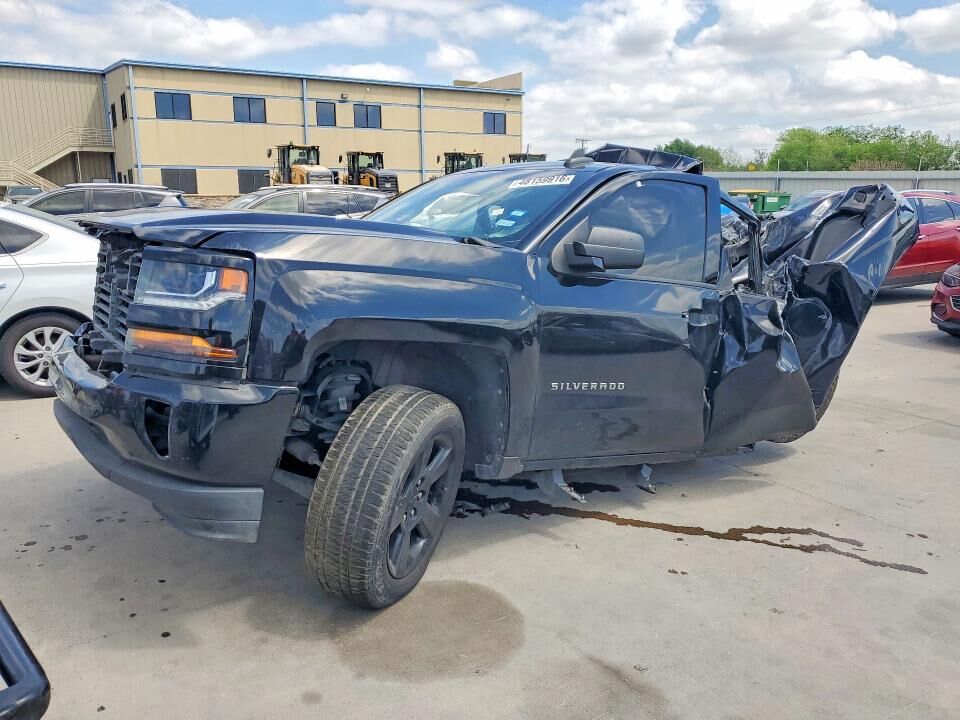 2017 CHEVROLET Silverado
