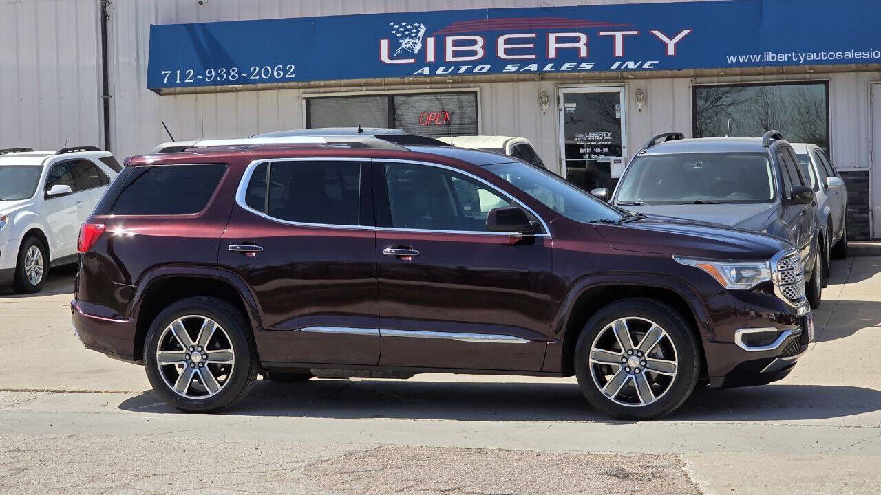 2017 GMC Acadia