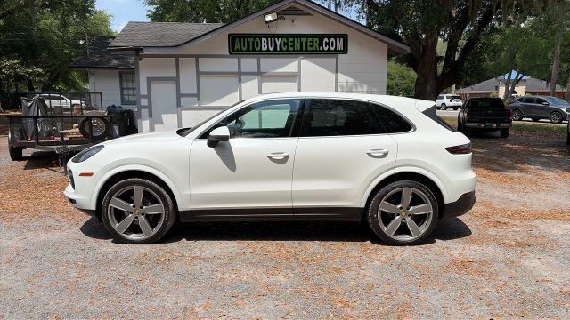 2019 PORSCHE Cayenne