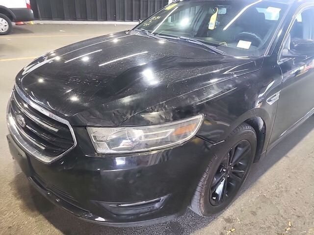 2016 FORD Taurus