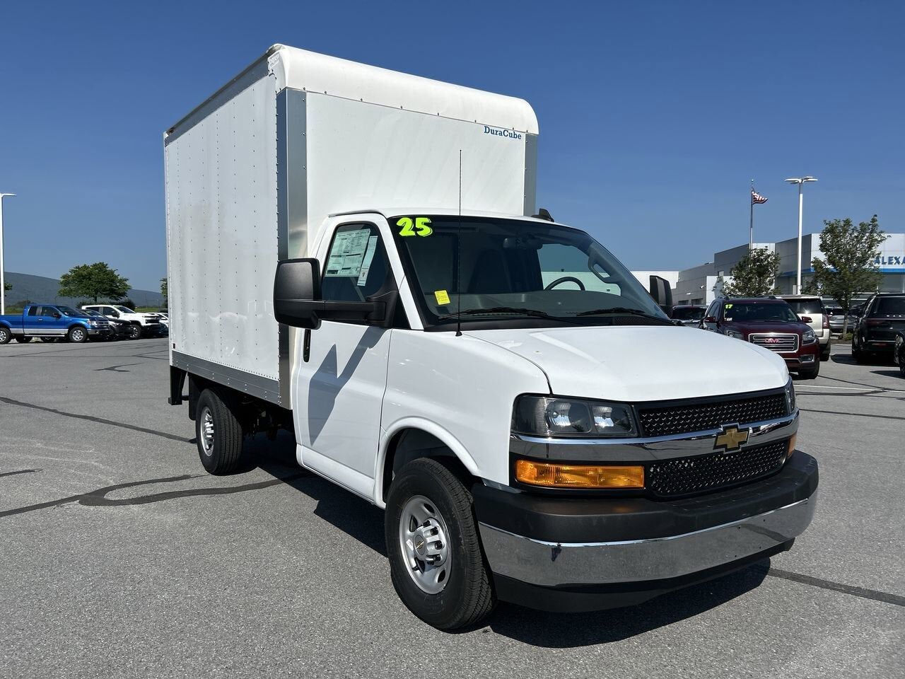 2025 CHEVROLET Express