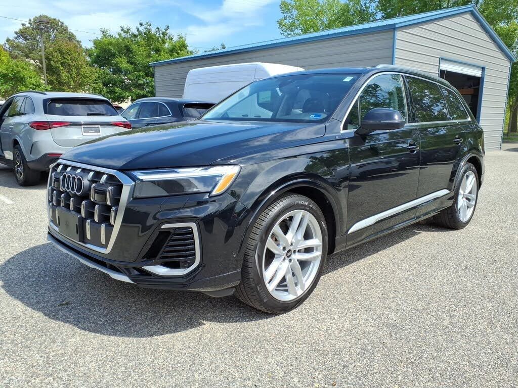 2025 AUDI Q3