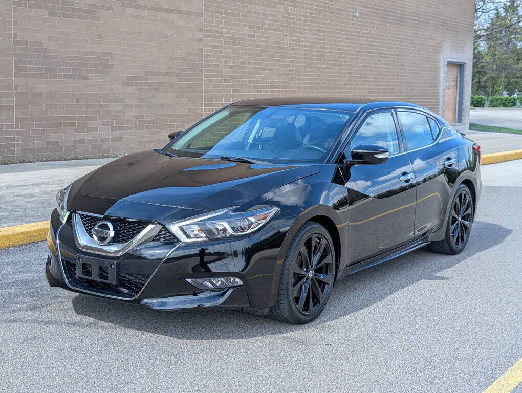 2017 NISSAN Maxima