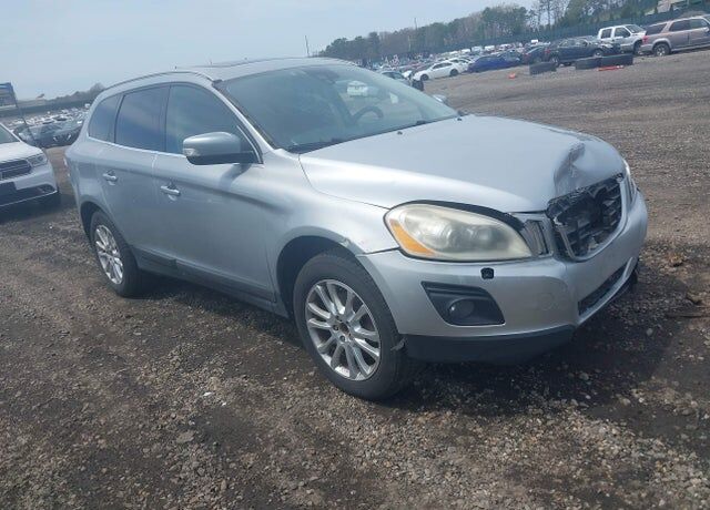 2010 VOLVO XC60