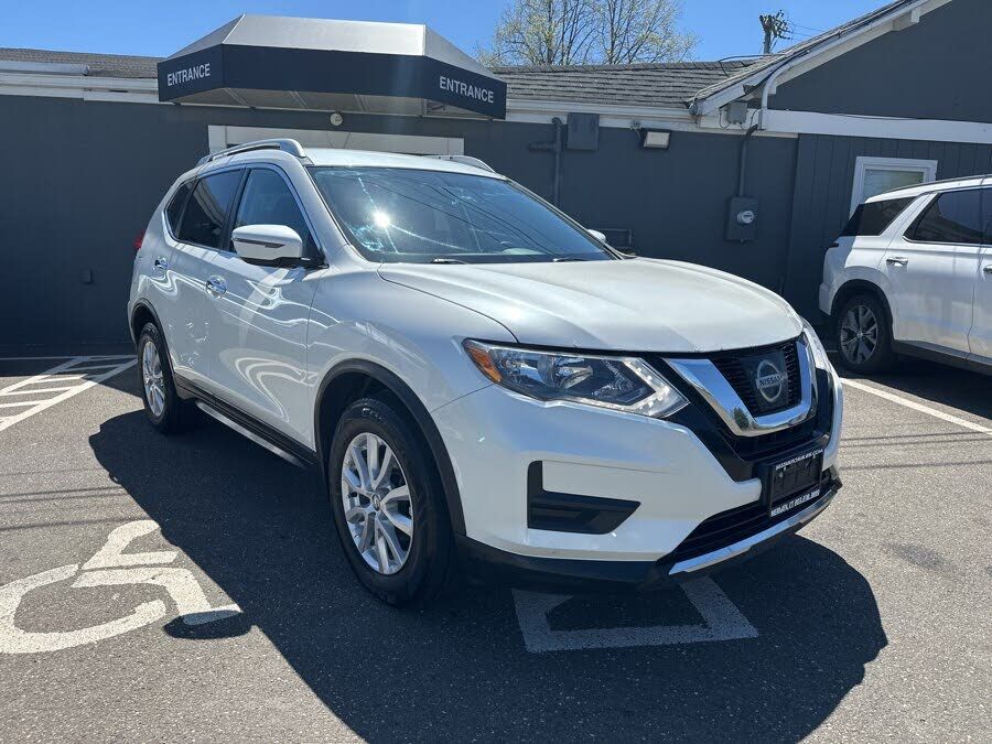 2017 NISSAN Rogue