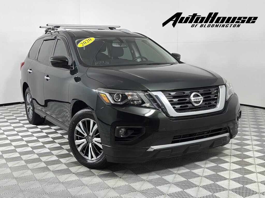 2020 NISSAN Pathfinder
