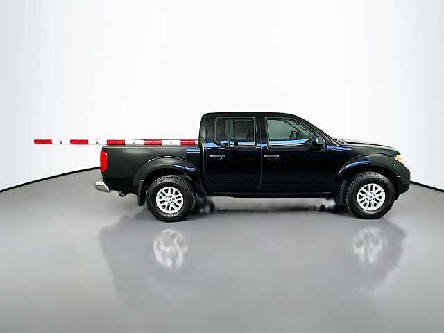 2017 NISSAN Frontier