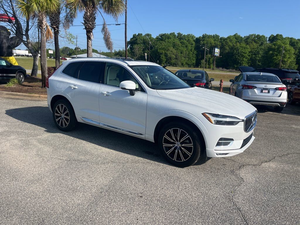 2021 VOLVO XC60