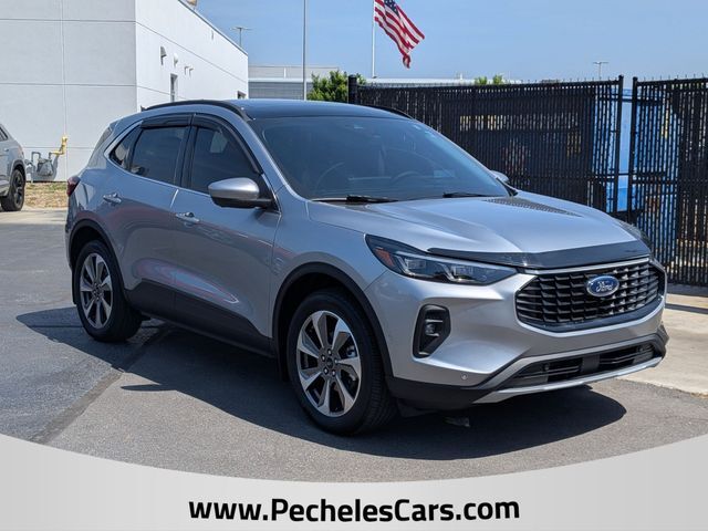 2024 FORD Escape