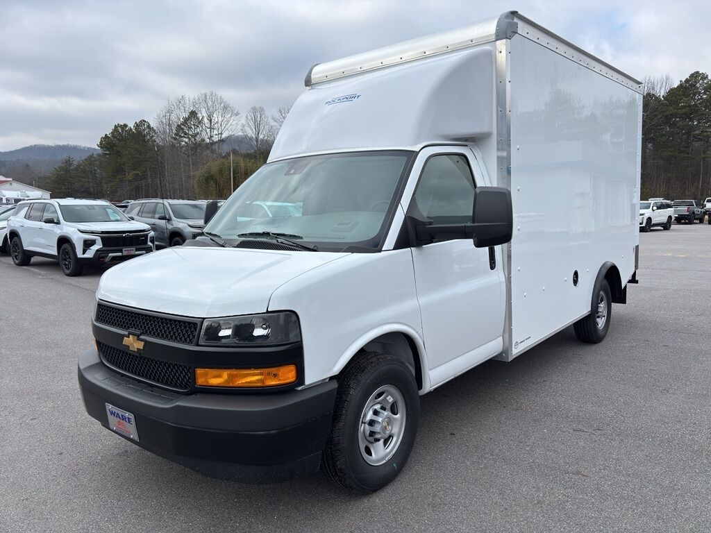 2026 CHEVROLET Express