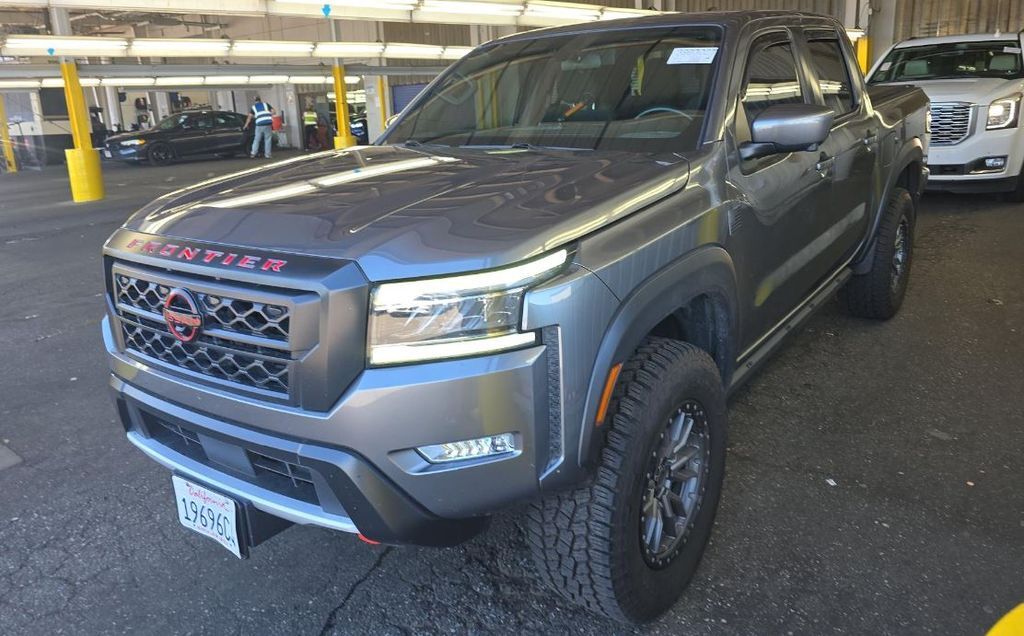 2023 NISSAN Frontier